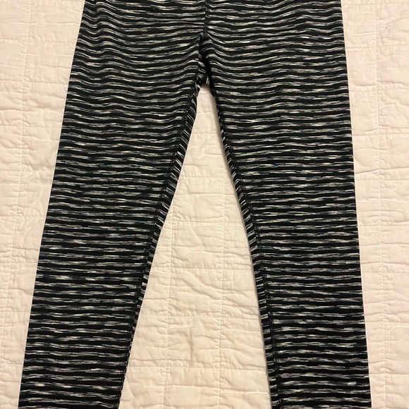 Leggings - Picture 2 of 3
